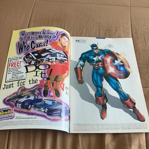 Captain America #3, Vol. 2 - Rob Liefeld Art (Marvel Comics, 1997) - Picture 7 of 8